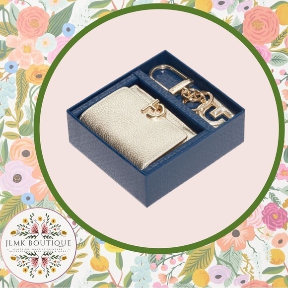 👛Cole Haan Essential Wallet Set in Gold👛 - Picture 1 of 8